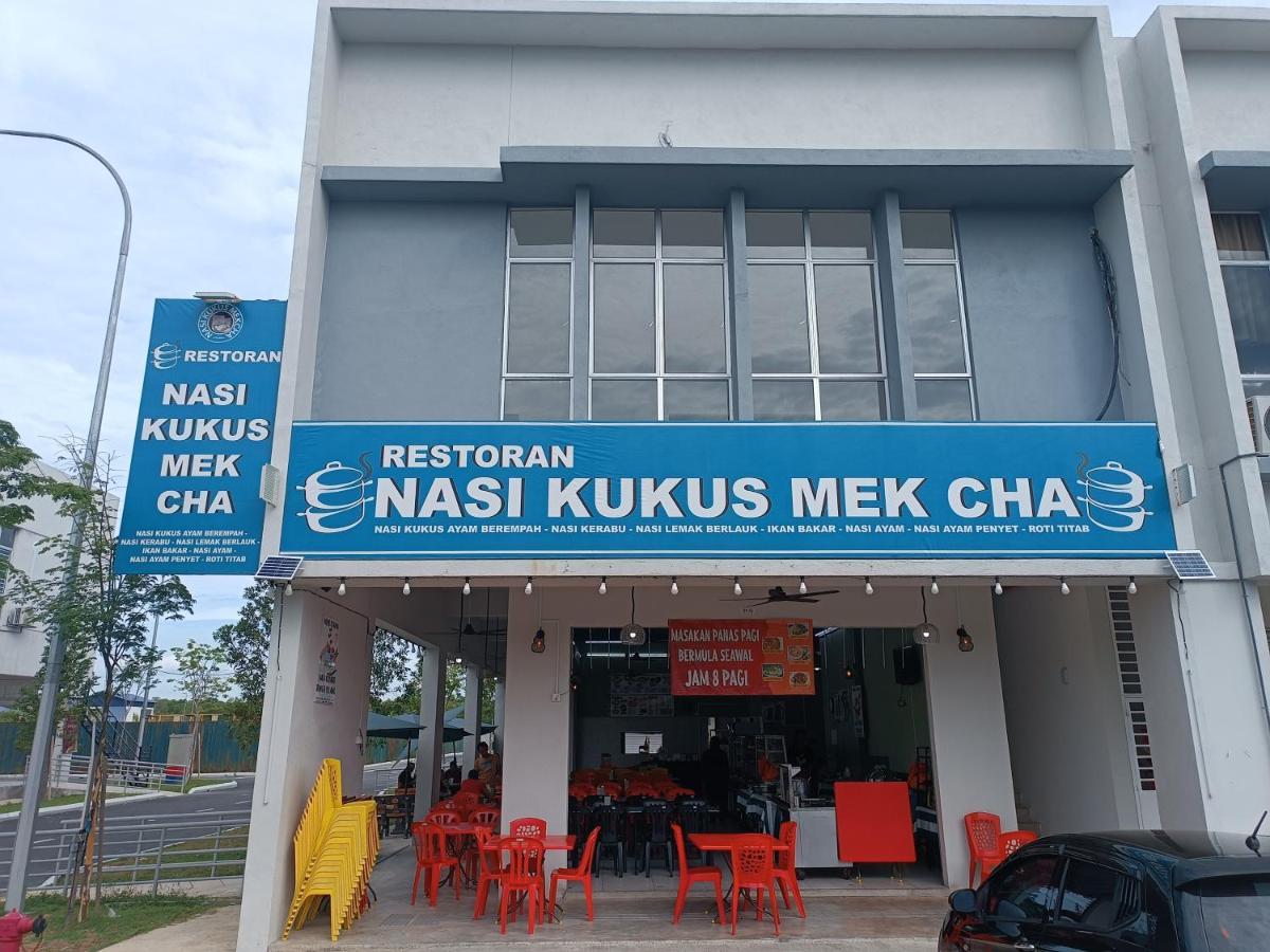 Aisy Homestay Putrajaya Cyberjaya Klia Kampung Dengkil Kültér fotó