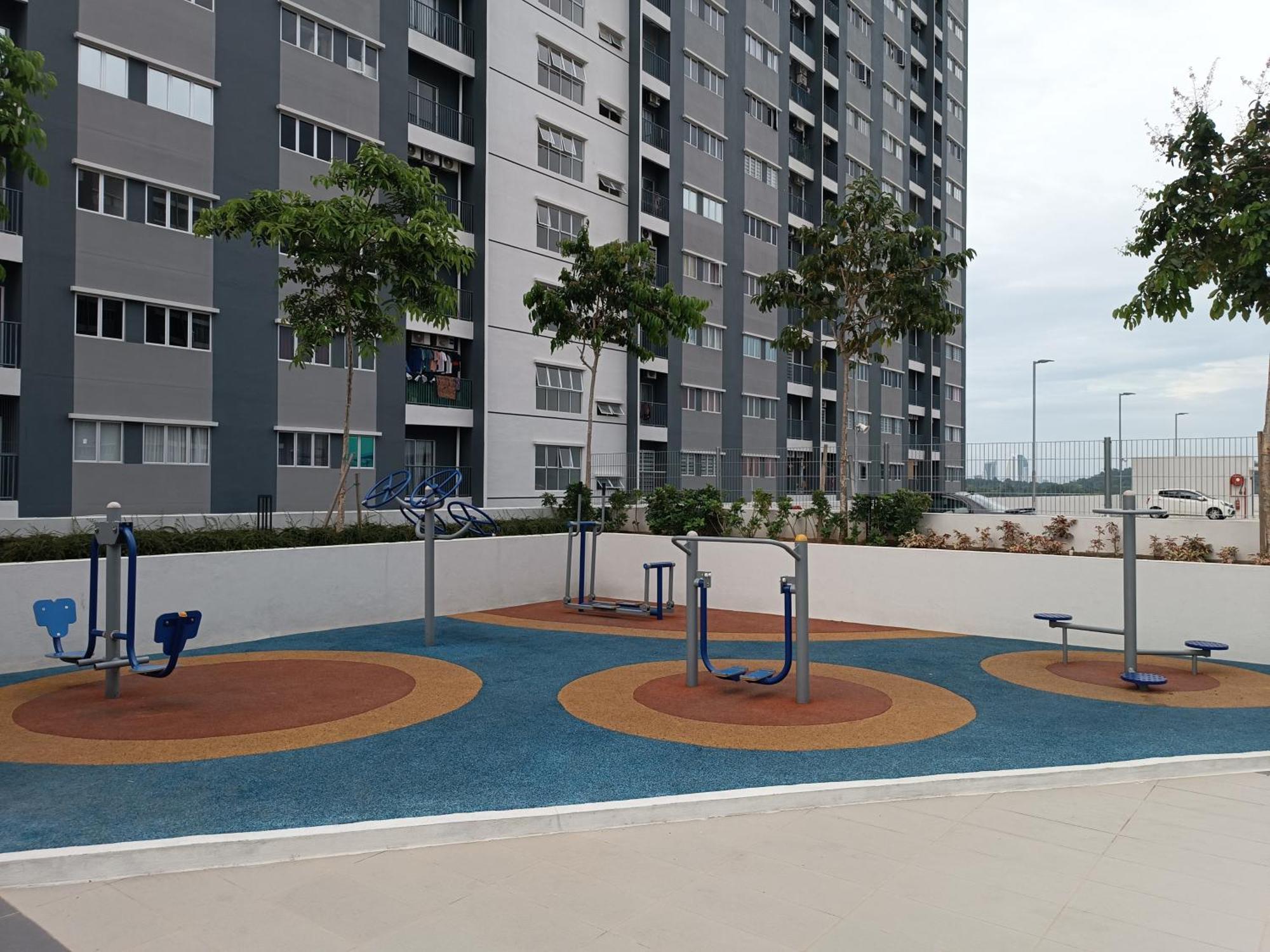 Aisy Homestay Putrajaya Cyberjaya Klia Kampung Dengkil Kültér fotó